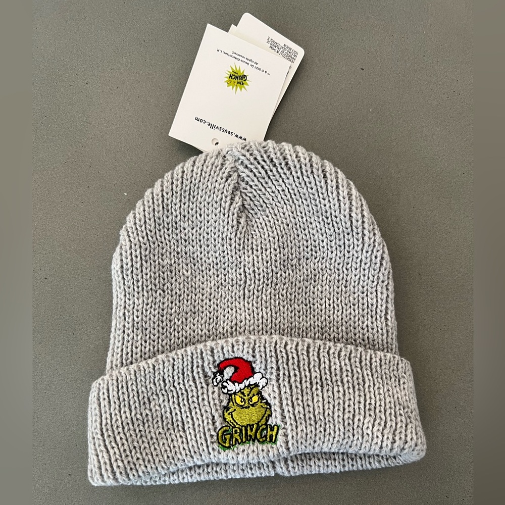 Grinch Beanie for baby 0-6 months BRAND NEW